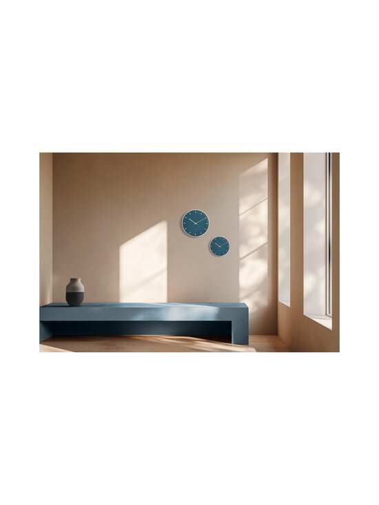 Arne Jacobsen - City Hall Wall -kello Ø 21 - BLUE | Stockmann - photo 2