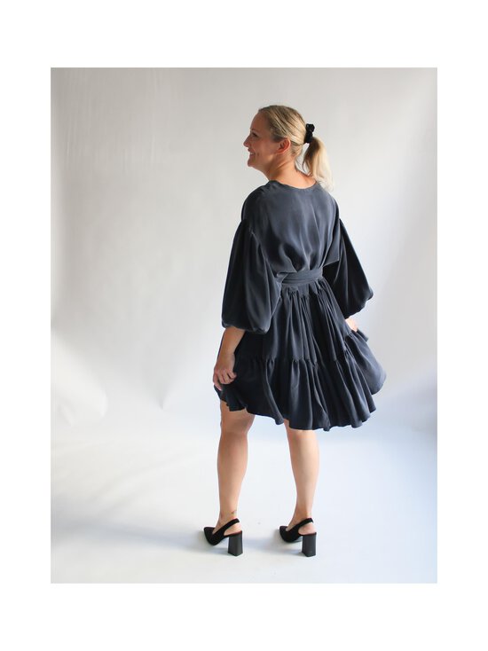 Lili Marleena - Cupro Puff Double Ruffle -kietaisumekko - BLUE | Stockmann - photo 3