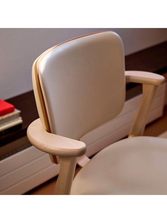 Artek - Domus-tuoli istuin- ja selkänojaverhoiltu Prestige-nahka cream / lakattu koivu - BEIGE | Stockmann - photo 5