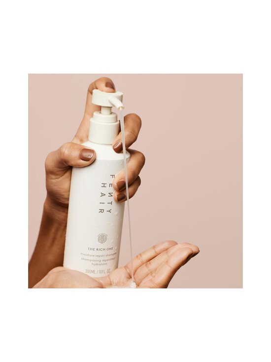 Fenty Hair - The Rich One Moisture Repair šampūns 300 ml - NOCOL - photo 7 Fenty Hair - The Rich One Moisture Repair šampūns 300 ml - NOCOL | Stockmann - photo 7