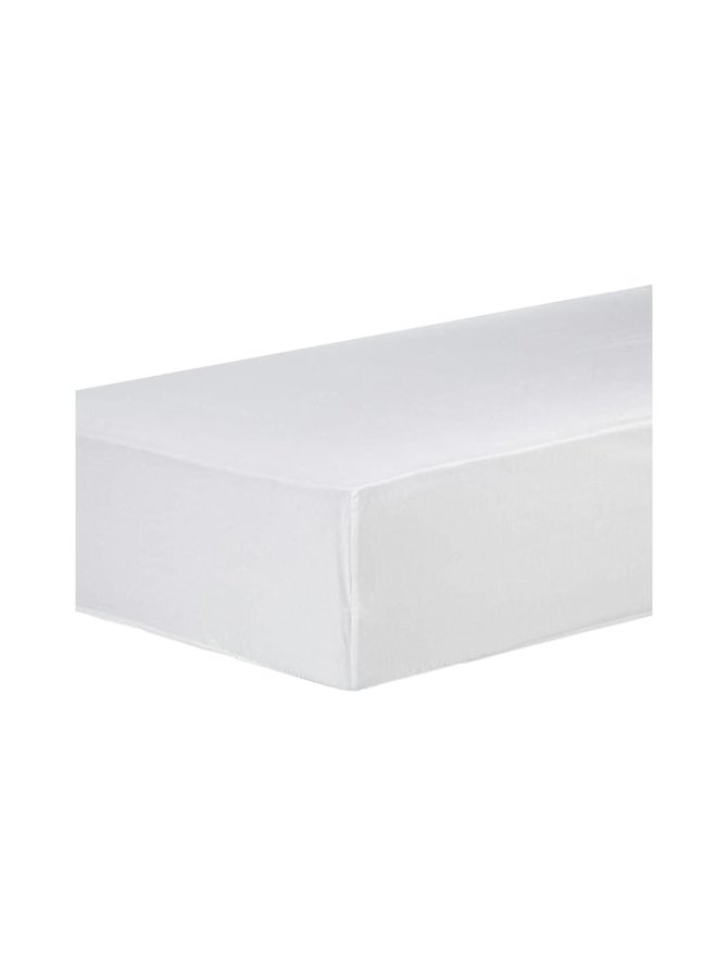 Shaped bed sheet
