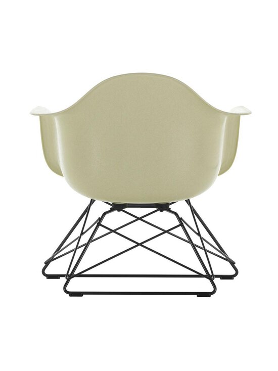 Vitra - Eames LAR Fiberglass -tuoli - LUONNONVALKOINEN | Stockmann - photo 4