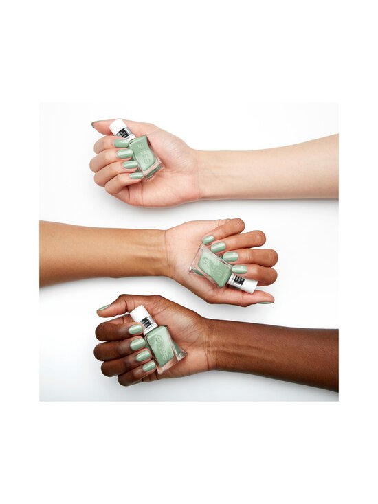 Essie - Gel Couture Fashion Freedom Nailpolish -kynsilakka - 551 BLING IT - photo 3 Essie - Gel Couture Fashion Freedom Nailpolish -kynsilakka - 551 BLING IT | Stockmann - photo 3