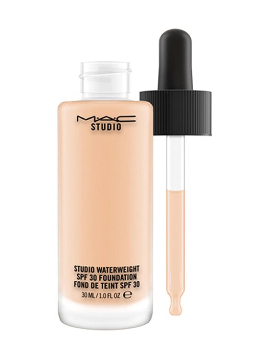 MAC - Studio Waterweight SPF30 Foundation -meikkivoide 30 ml - NC25 - photo 2 MAC - Studio Waterweight SPF30 Foundation -meikkivoide 30 ml - NC25 | Stockmann - photo 2