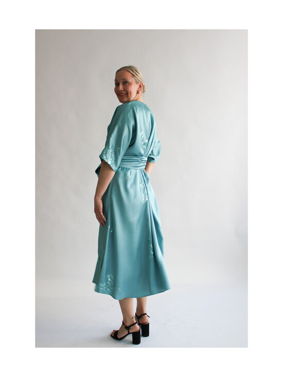 Lili Marleena - Paljettikoristeltu midi-kietaisumekko - TURQUOISE | Stockmann - photo 6