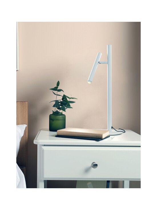 Design by Grönlund - Pen LED -pöytävalaisin - WHITE - photo 4 Design by Grönlund - Pen LED -pöytävalaisin - WHITE | Stockmann - photo 4