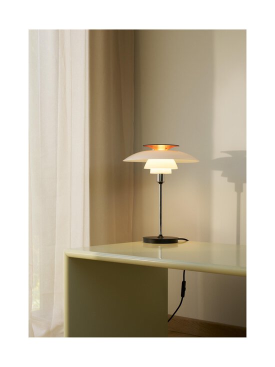 Louis Poulsen - PH 80 Table -pöytävalaisin - OPAL WHITE/HIGH LUSTRE CHROME PLATED. CHROME;RED;WHITE | Stockmann - photo 6