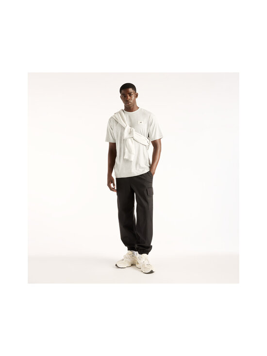 New Balance - Woven Label t-paita - AGM ATHLETIC GREY/MULTI | Stockmann - photo 6