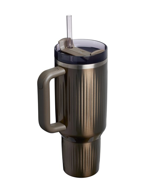 Stanley - Termoskruus The Quencher H2.0 Fluted FlowState™ Tumbler 1,18 l - GUNMETAL SHINE - photo 2 Stanley - Termoskruus The Quencher H2.0 Fluted FlowState™ Tumbler 1,18 l - GUNMETAL SHINE | Stockmann - photo 2