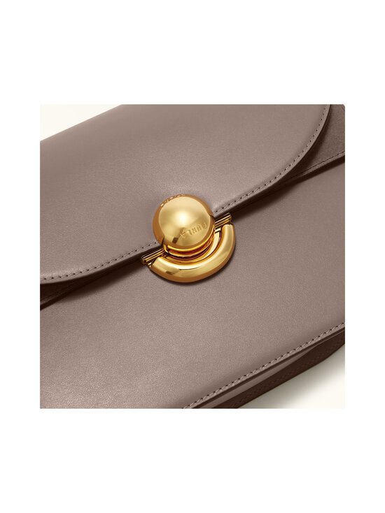 Furla - FURLA SFERA S Crossbody - MA200 MAUVE - photo 4 Furla - FURLA SFERA S Crossbody - MA200 MAUVE | Stockmann - photo 4