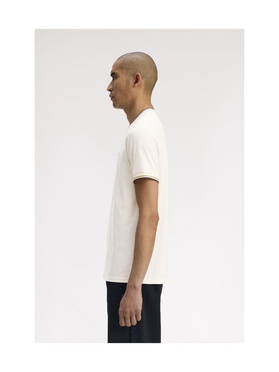 Fred Perry - Twin Tipped t-paita - 46A ECRU / TENNIS BALL YELLOW / ANCHOR GREY | Stockmann - photo 4