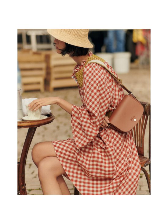 Longchamp - Epure Timeless Crossbody ādas plecu soma - 504 COGNAC - photo 4 Longchamp - Epure Timeless Crossbody ādas plecu soma - 504 COGNAC | Stockmann - photo 4