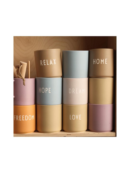 Design Letters - Favourite-posliinikuppi - PASTEL BEIGE 7604C - photo 2 Design Letters - Favourite-posliinikuppi - PASTEL BEIGE 7604C | Stockmann - photo 2