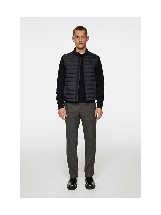 J.Lindeberg - Tepitud vest Mick Light Weight - 9999 BLACK | Stockmann - photo 2