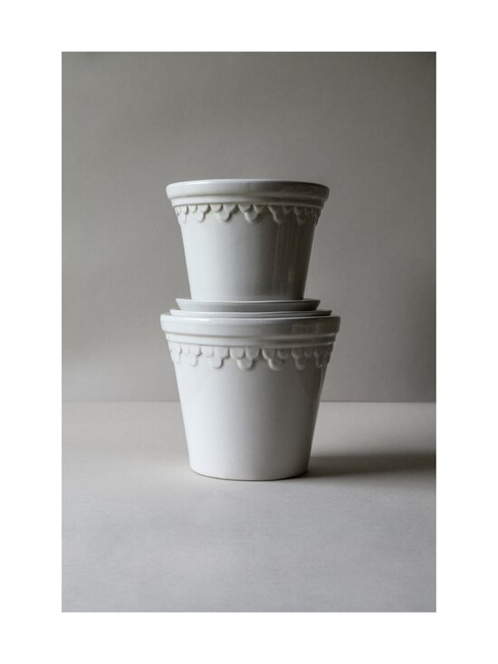 Bergs Potter - Københavner puķupods Ø 12 cm - MINERAL WHITE - photo 5 Bergs Potter - Københavner puķupods Ø 12 cm - MINERAL WHITE | Stockmann - photo 5