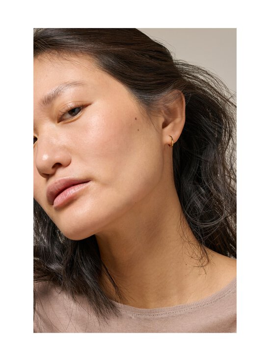 ENAMEL Copenhagen - Hoops Classic -korvakorut - 925S/GP - photo 2 ENAMEL Copenhagen - Hoops Classic -korvakorut - 925S/GP | Stockmann - photo 2