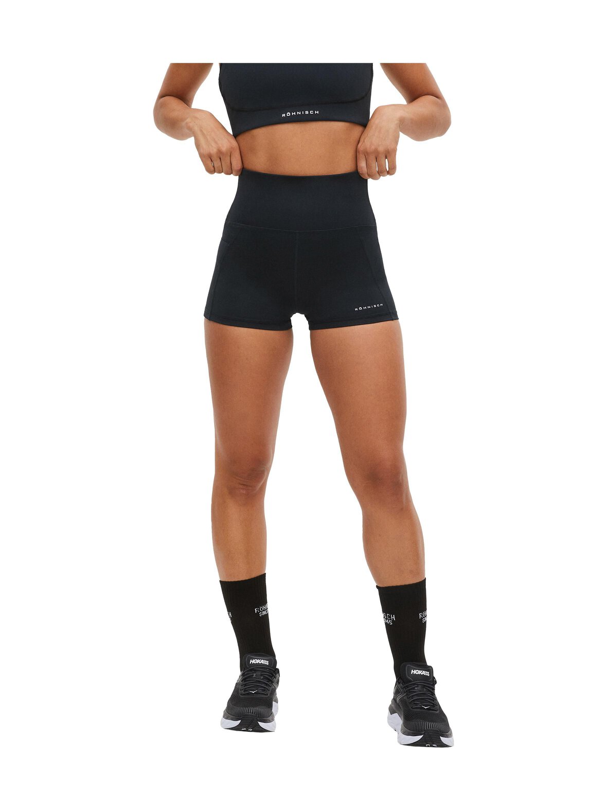 Flattering Curved Hotpants -lyhyet treenitrikoot