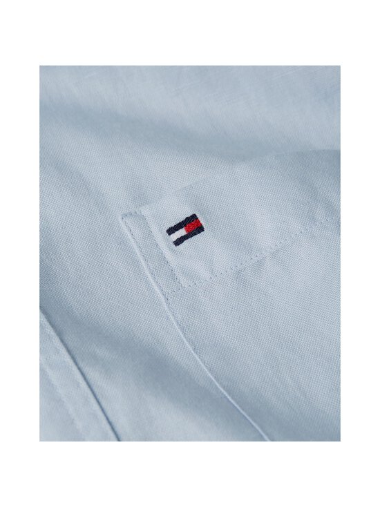 Tommy Hilfiger - Linen Blend Solid Regular Fit krekls ar apkakli - C1O BREEZY BLUE - photo 3 Tommy Hilfiger - Linen Blend Solid Regular Fit krekls ar apkakli - C1O BREEZY BLUE | Stockmann - photo 3