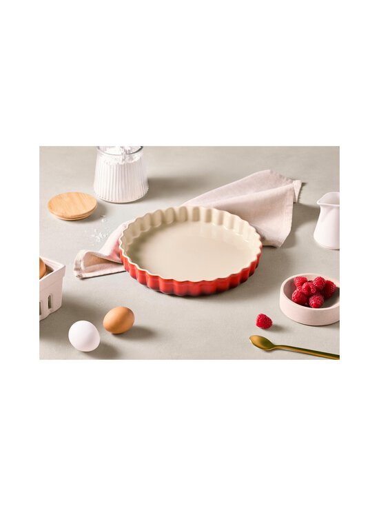 Le Creuset - Heritage Fluted Flan -piirakkavuoka 24 cm - 060 CERISE - photo 5 Le Creuset - Heritage Fluted Flan -piirakkavuoka 24 cm - 060 CERISE | Stockmann - photo 5