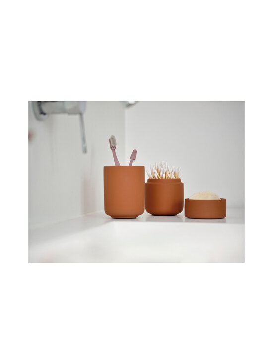 Zone Denmark - Ume zobu birstes krūze - TERRACOTTA - photo 2 Zone Denmark - Ume zobu birstes krūze - TERRACOTTA | Stockmann - photo 2