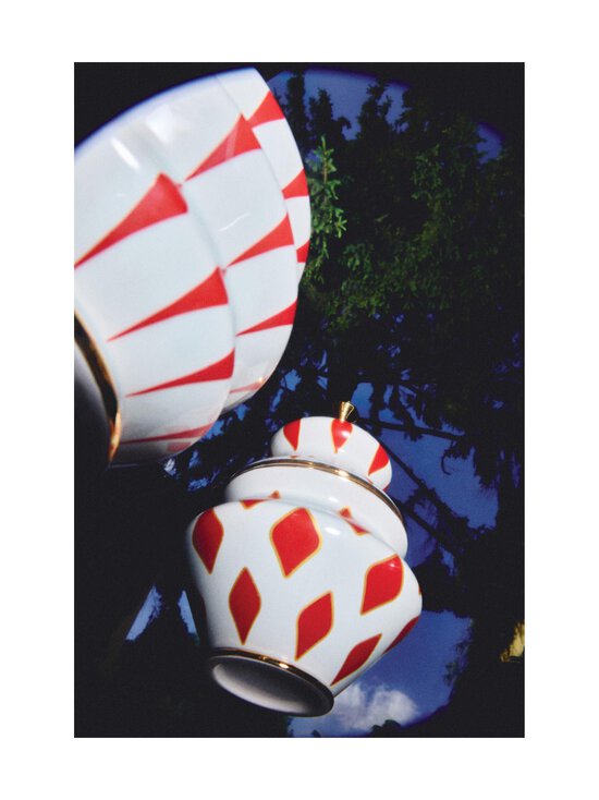 Alessi - Delight - porcelāna konfekšu trauks - MULTICO - photo 5 Alessi - Delight - porcelāna konfekšu trauks - MULTICO | Stockmann - photo 5