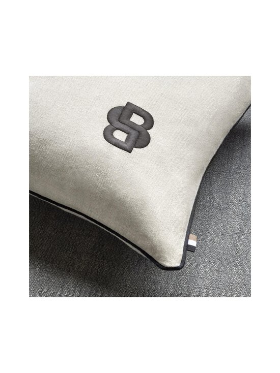 Hugo Boss - Double B -tyynynpäällinen, 33 x 57 cm - NATURAL - photo 5 Hugo Boss - Double B -tyynynpäällinen, 33 x 57 cm - NATURAL | Stockmann - photo 5