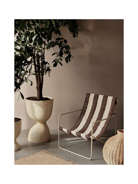 Ferm Living - Desert Lounge -tuoli - CASHMERE/OFF-WHITE/CHOCOLATE - photo 2 Ferm Living - Desert Lounge -tuoli - CASHMERE/OFF-WHITE/CHOCOLATE | Stockmann - photo 2