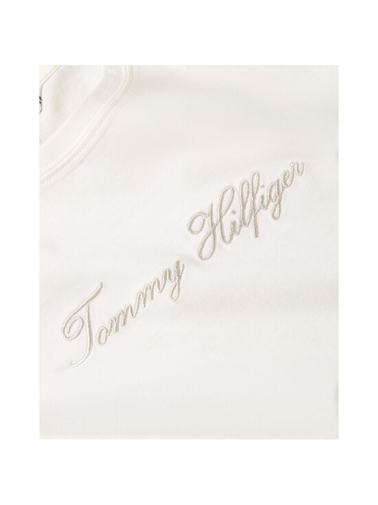 Tommy Hilfiger Curve - Script T-krekls - YA8 IVORY SILK - photo 4 Tommy Hilfiger Curve - Script T-krekls - YA8 IVORY SILK | Stockmann - photo 4