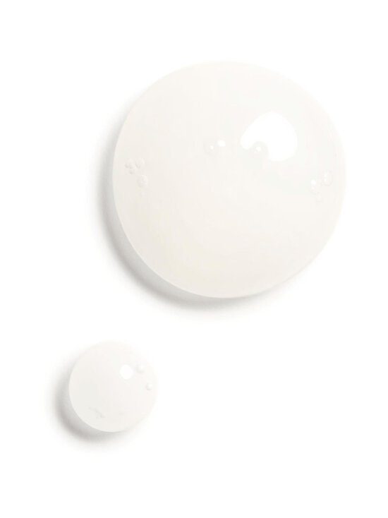 CHANEL - N°1 DE CHANEL REVITALIZING ESSENCE LOTION Plumps Unifies Illuminates - NOCOL | Stockmann - photo 3