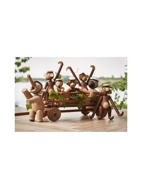 Kay Bojesen - Ylioppilaslakki puuapinalle ø 3,5 cm - MUSTA/VALKOINEN/SININEN - photo 8 Kay Bojesen - Ylioppilaslakki puuapinalle ø 3,5 cm - MUSTA/VALKOINEN/SININEN | Stockmann - photo 8