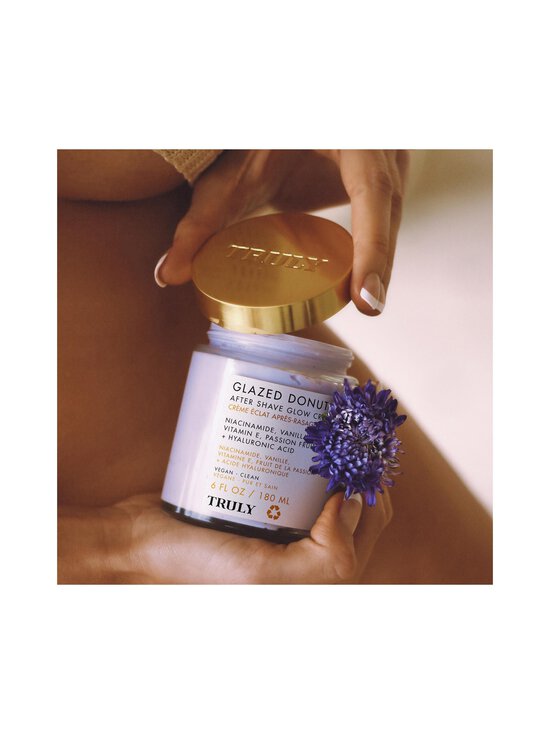 TRULY - Glazed Donut After Shave Glow Cream -vartalovoide - NOCOL | Stockmann - photo 5