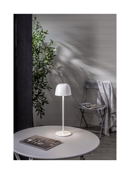 Star Trading - Ronda USB uzlādējams galda lampa, lietošanai ārā un iekštelpās 11 x 11 x 34,5 cm - VALKOINEN - photo 8 Star Trading - Ronda USB uzlādējams galda lampa, lietošanai ārā un iekštelpās 11 x 11 x 34,5 cm - VALKOINEN | Stockmann - photo 8
