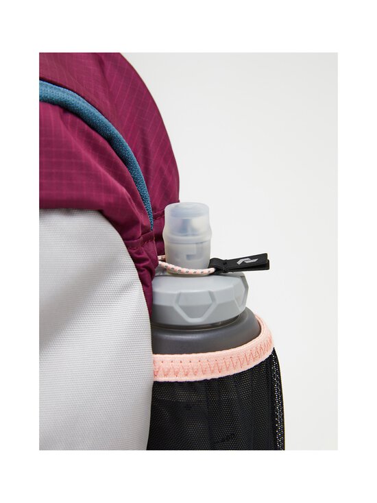 Peak Performance - Outdoor Slingbag -laukku - 040 VERTICAL ZENITH - photo 6 Peak Performance - Outdoor Slingbag -laukku - 040 VERTICAL ZENITH | Stockmann - photo 6