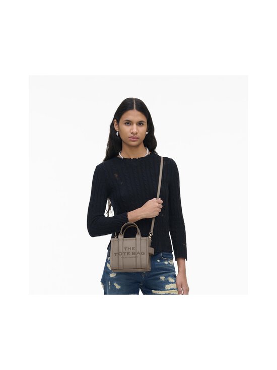 Marc Jacobs - The Micro Tote ādas soma - 055 CEMENT - photo 6 Marc Jacobs - The Micro Tote ādas soma - 055 CEMENT | Stockmann - photo 6