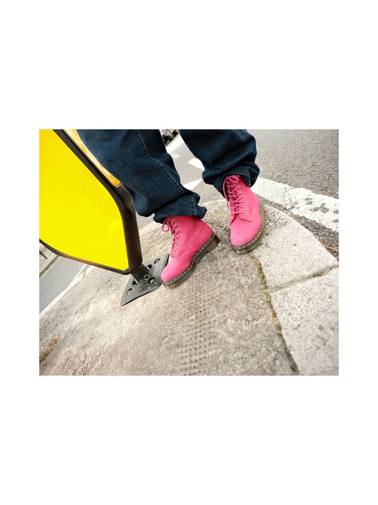 Dr. Martens - Poolsaapad 1460 Pascal Nubuck - FUCHSIA PINK - photo 5 Dr. Martens - Poolsaapad 1460 Pascal Nubuck - FUCHSIA PINK | Stockmann - photo 5