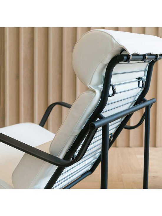 Yrjö Kukkapuro - Remmi-nojatuoli Prestige-nahka valkoinen / musta - WHITE | Stockmann - photo 4