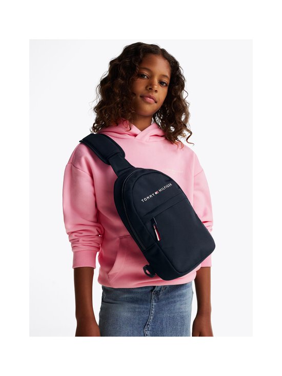 Tommy Hilfiger - Essential Sling Bag -olkalaukku - DW6 SPACE BLUE - photo 4 Tommy Hilfiger - Essential Sling Bag -olkalaukku - DW6 SPACE BLUE | Stockmann - photo 4