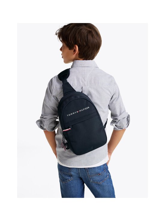 Tommy Hilfiger - Essential Sling Bag -olkalaukku - DW6 SPACE BLUE - photo 5 Tommy Hilfiger - Essential Sling Bag -olkalaukku - DW6 SPACE BLUE | Stockmann - photo 5