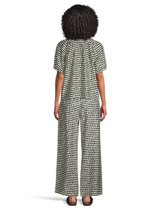 NOOM - Tiffany Wide Leg -housut - BLACK/OFFWHITE WAVE PRINT | Stockmann - photo 4