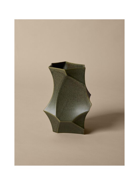 Ferm Living - Cueva-maljakko - DARK SAGE - photo 2 Ferm Living - Cueva-maljakko - DARK SAGE | Stockmann - photo 2