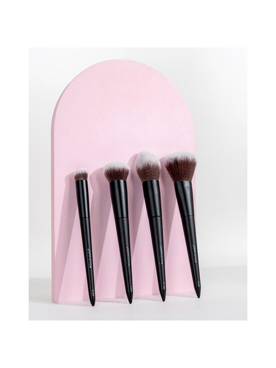 Brushworks - Buff and Blend Face Set -sivellinsetti - NOCOL - photo 2 Brushworks - Buff and Blend Face Set -sivellinsetti - NOCOL | Stockmann - photo 2