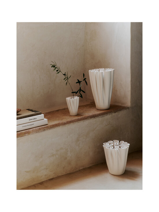 Ferm Living - Dedali-maljakko - OFF-WHITE - photo 3 Ferm Living - Dedali-maljakko - OFF-WHITE | Stockmann - photo 3