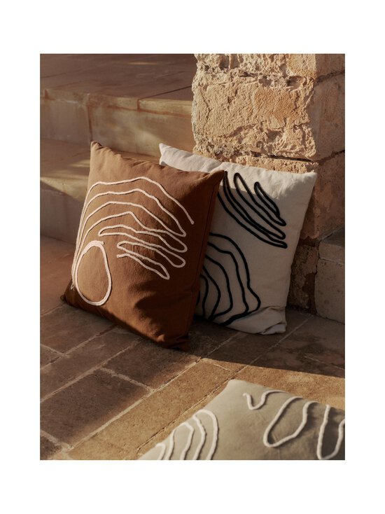 Ferm Living - Jot-sisustustyyny - AGED GOLD - photo 2 Ferm Living - Jot-sisustustyyny - AGED GOLD | Stockmann - photo 2