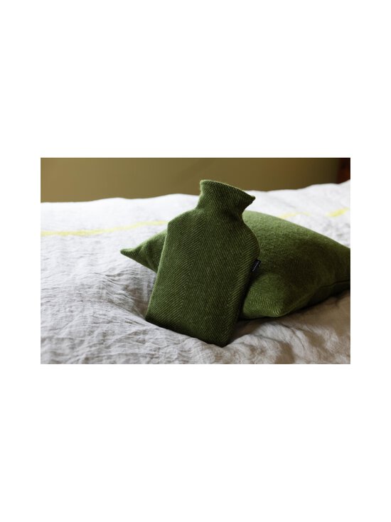Lapuan Kankurit - Villane padjakate Arvo 45 x 45 cm - 4 OLIVE - photo 2 Lapuan Kankurit - Villane padjakate Arvo 45 x 45 cm - 4 OLIVE | Stockmann - photo 2