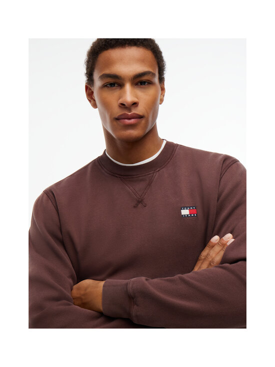 Tommy Jeans - Pusa Badge Crew - GT4 HEMLOCK BROWN | Stockmann - photo 5