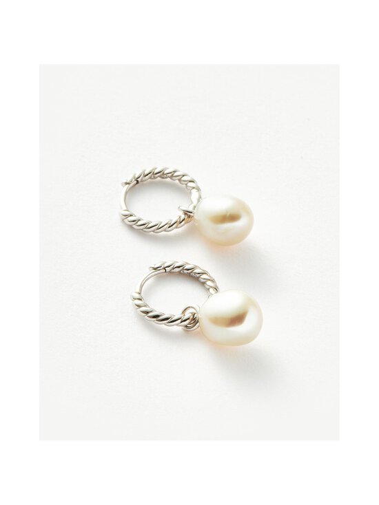 MISSOMA - Kõrvarõngad Pearl Twisted Small Drop Hoop - SILVER - photo 3 MISSOMA - Kõrvarõngad Pearl Twisted Small Drop Hoop - SILVER | Stockmann - photo 3