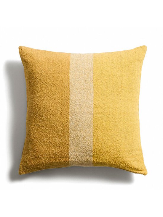 Kave Home - Nurei-tyynynpäällinen keltainen 50 x 50 cm - YELLOW | Stockmann - photo 1