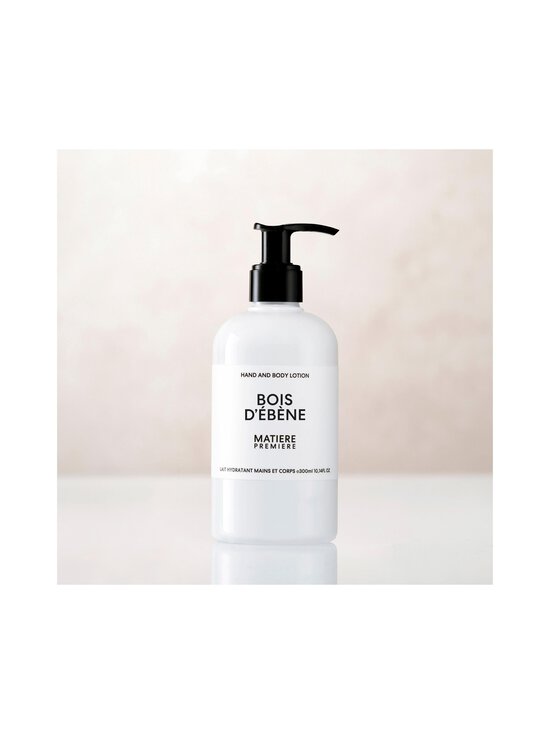 Matiere Premiere - Bois D'ebène Hand And Body Lotion -voide 300 ml - NOCOL - photo 3 Matiere Premiere - Bois D'ebène Hand And Body Lotion -voide 300 ml - NOCOL | Stockmann - photo 3