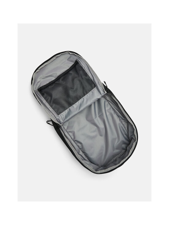 Peak Performance - Commuter-reppu - 010 BLACK | Stockmann - photo 7