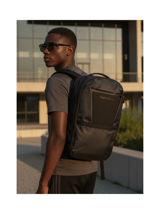 Peak Performance - Commuter-reppu - 010 BLACK | Stockmann - photo 9